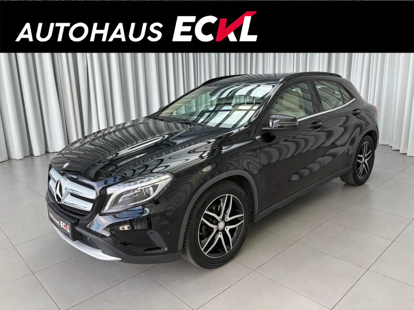 Mercedes-Benz GLA 200 CDI 4MATIC Schwarz - 1