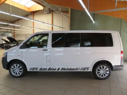 Annonce voiture d'occasion Volkswagen T5 Kombi - CARADIZE