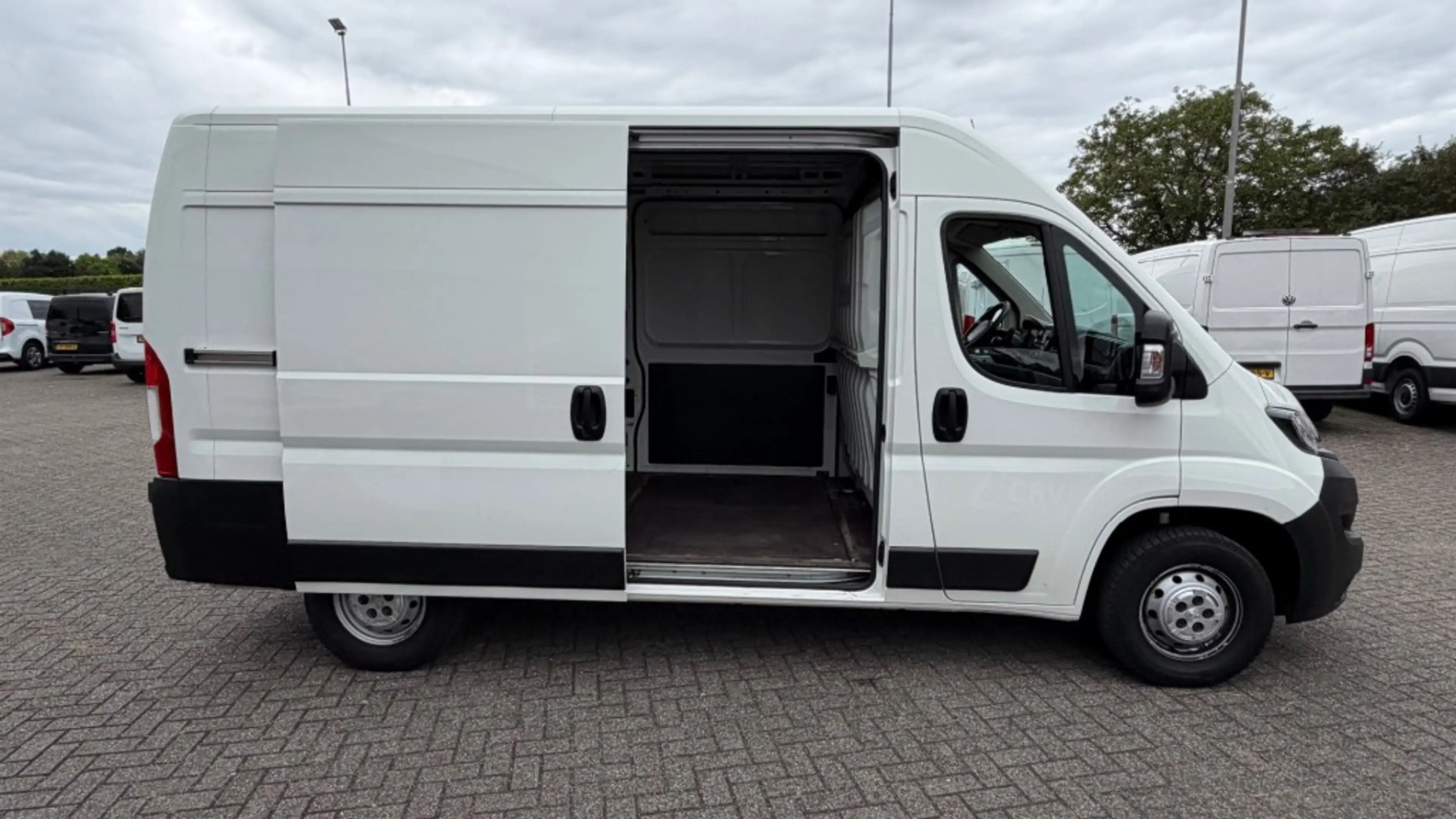 Peugeot Boxer 2.2 HDI 88KW 120PK L2H2 EURO 6 AIRCO/ CRUISE CONTR — photo 5