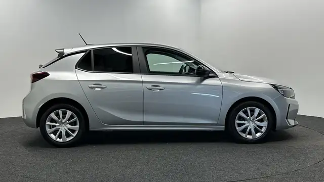Opel Corsa view 9