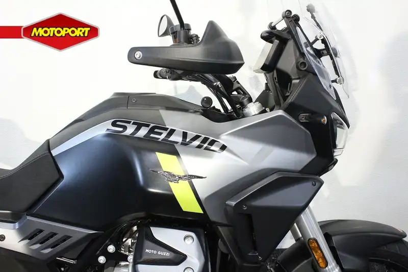 Moto Guzzi Stelvio - foto 6