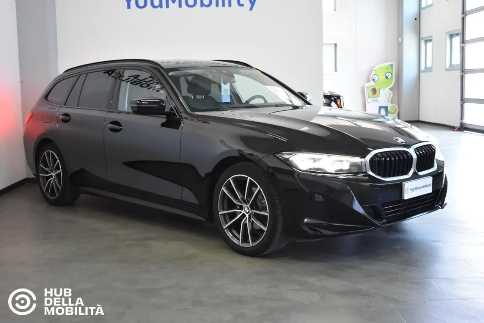 BMW 318 d 48V Touring Nero - 2