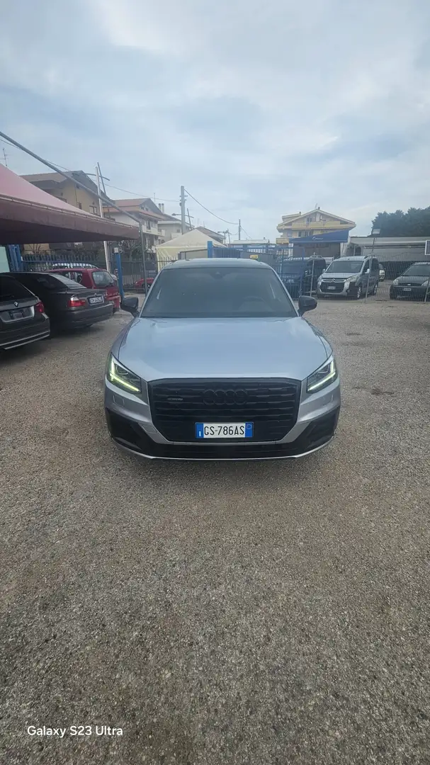 Audi Q2 35 TDI quattro S tronic S line Edition Grigio - 1