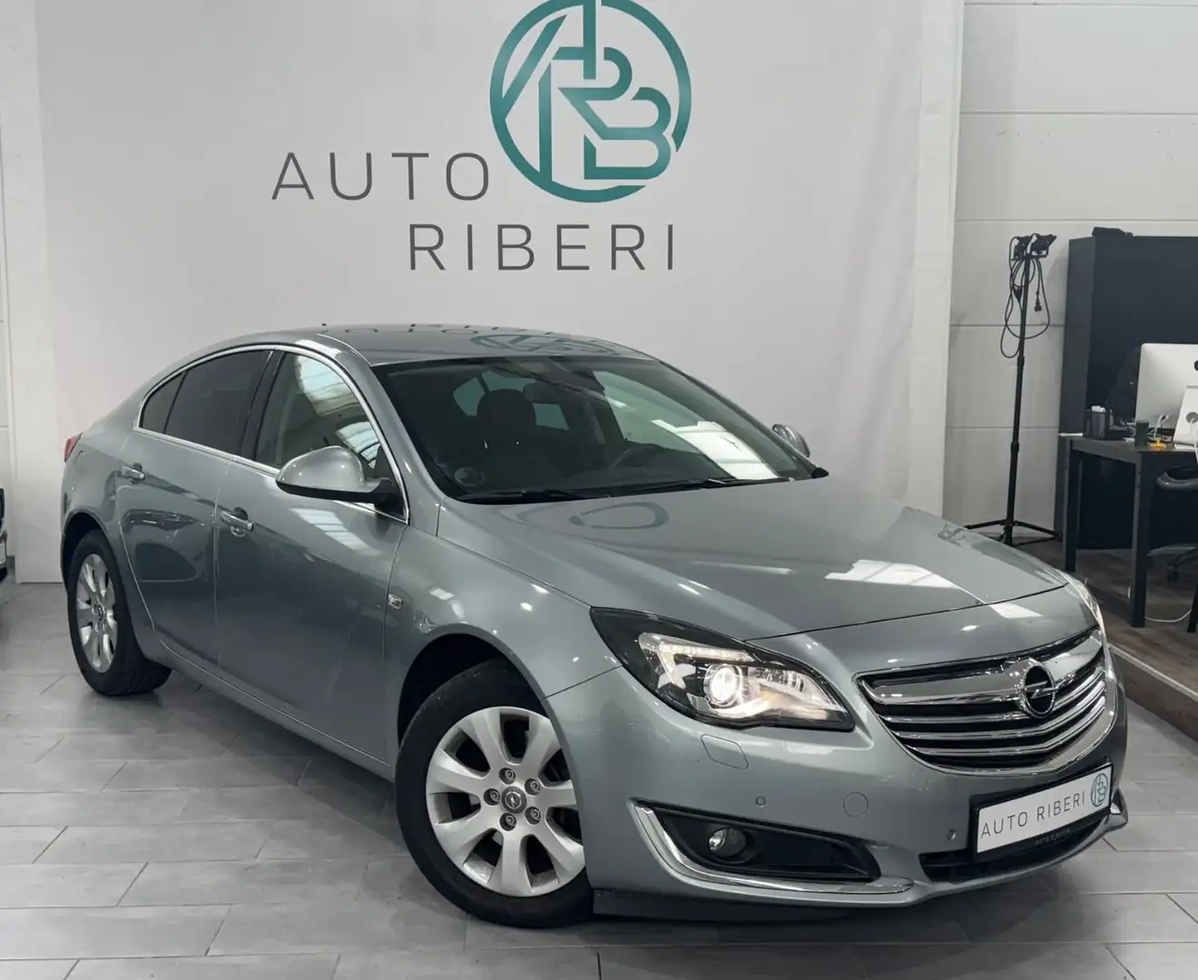 Opel Insignia Innovation *Sitzheizung* *Bi-Xenon* Silber - 1