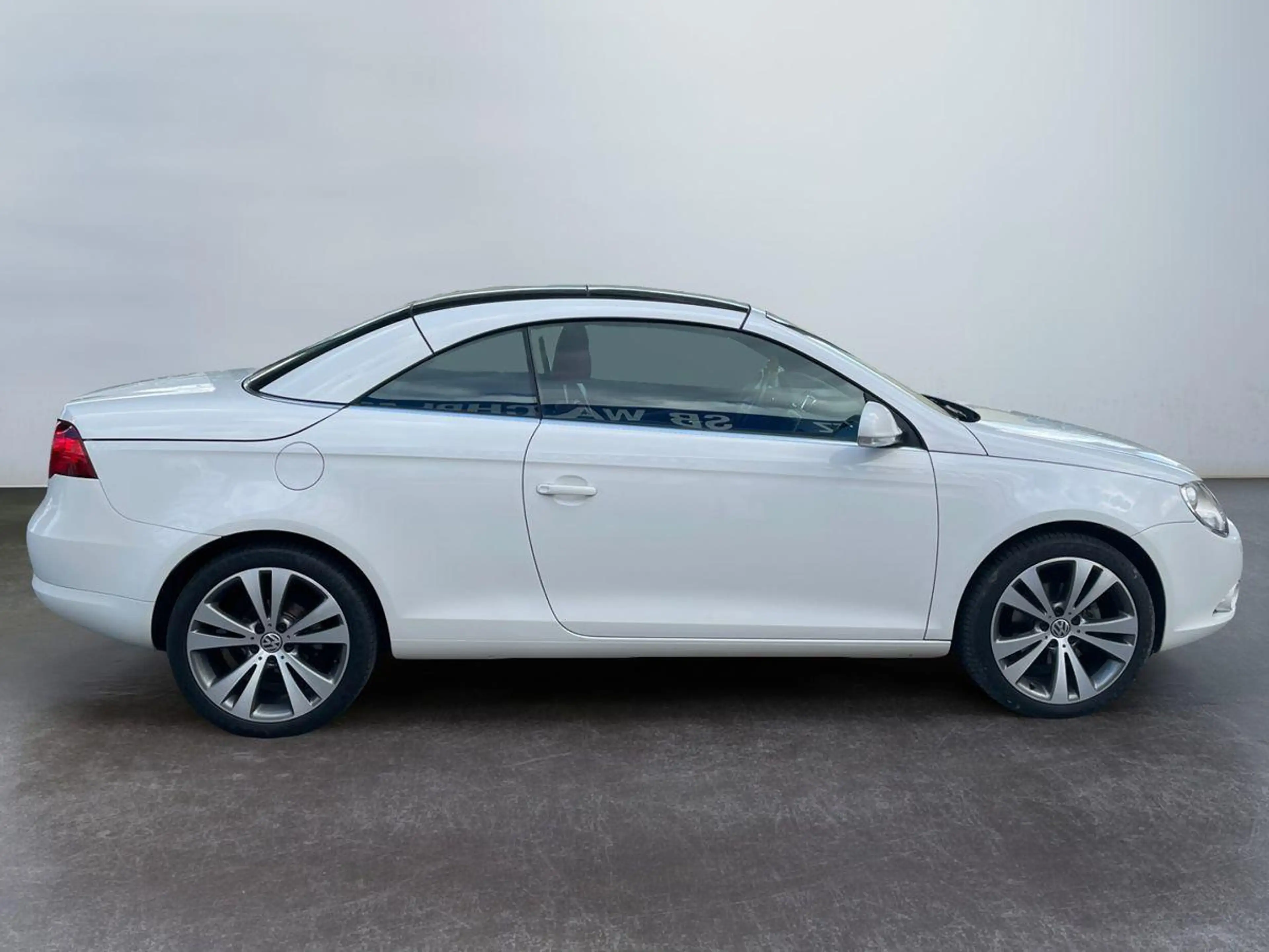 Volkswagen Eos 2.0  FSI * 1. HAND / NAVI / AHK / LMF * — photo 7