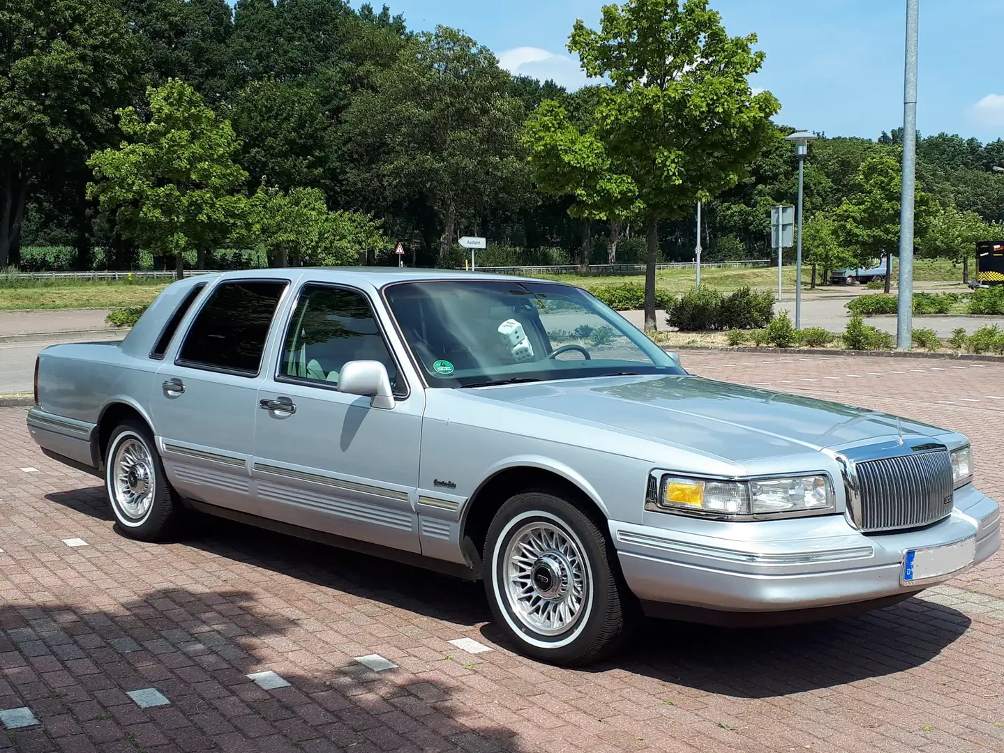 Lincoln Town Car Executive Series Argent - 1