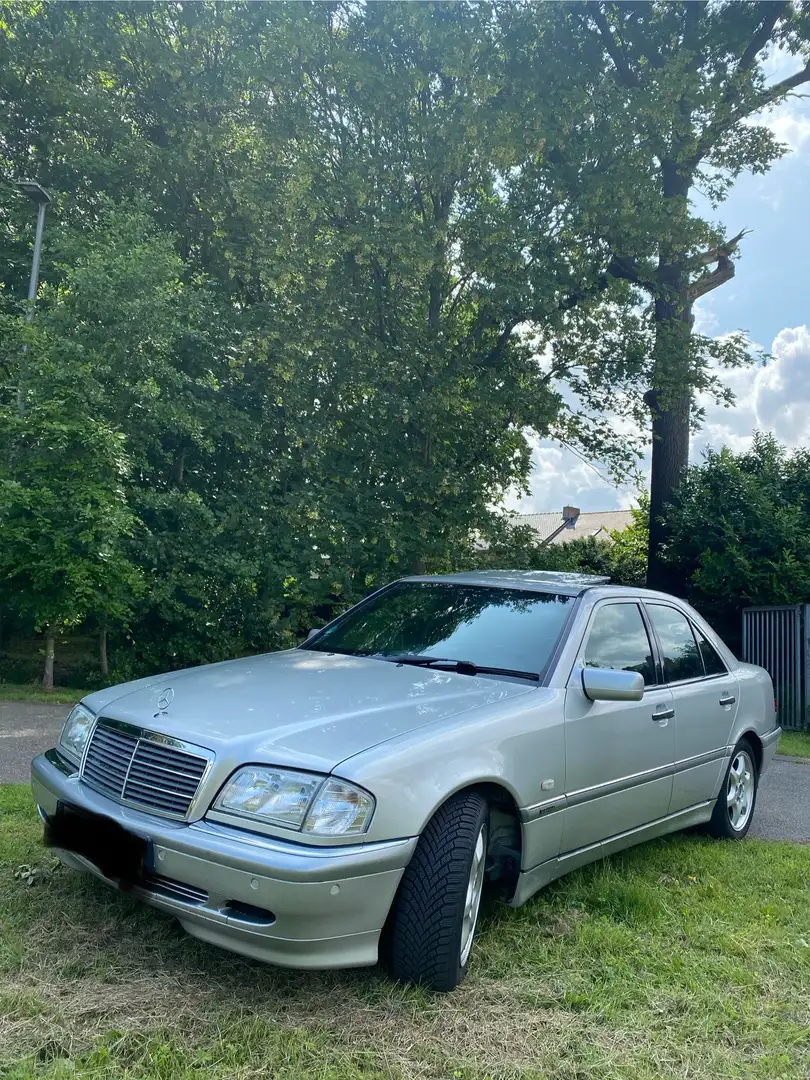 Mercedes-Benz C 240 v6 benzine 98794km - 2