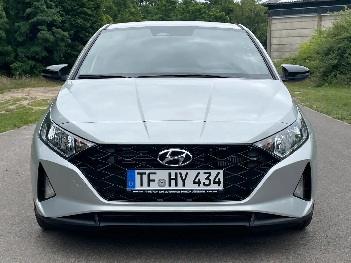 Hyundai i20 1.0 T-GDI  Connect & Go *Navi*Sitzhzg*BOSE* Zilver - 2