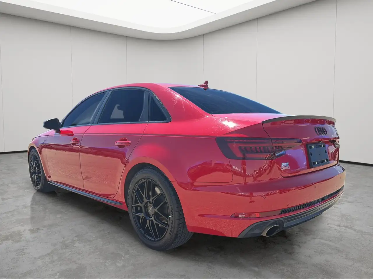 Audi A4 снимка Audi A4
