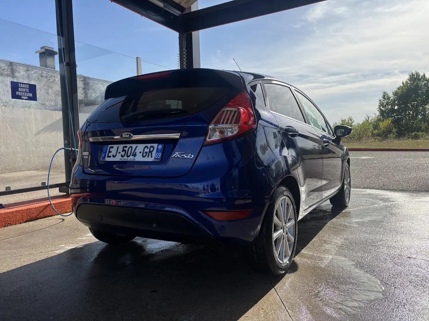Ford Fiesta 1.0 EcoBoost 100 S&S BVM6 Business Nav - 2
