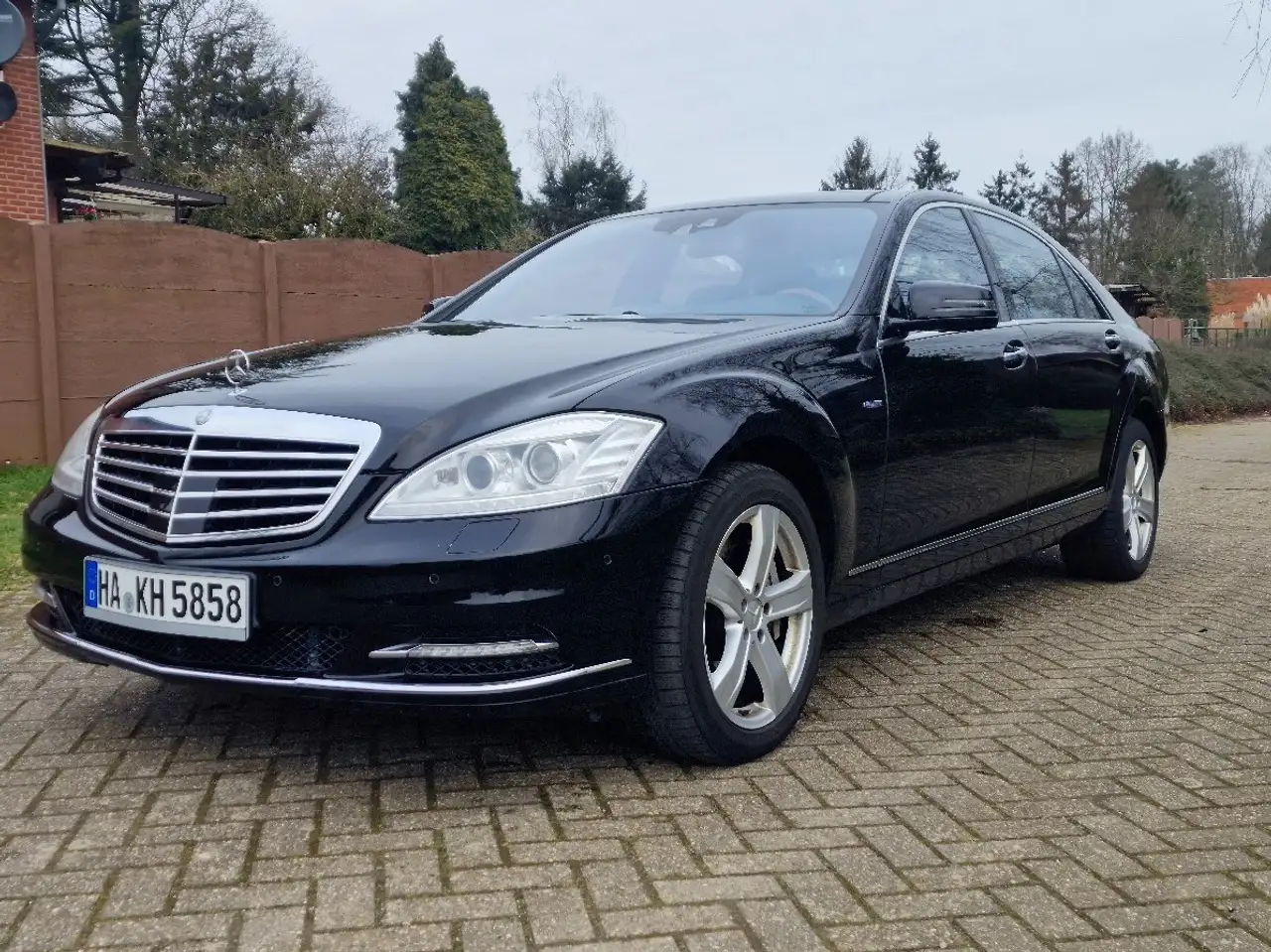 Mercedes-Benz S 500