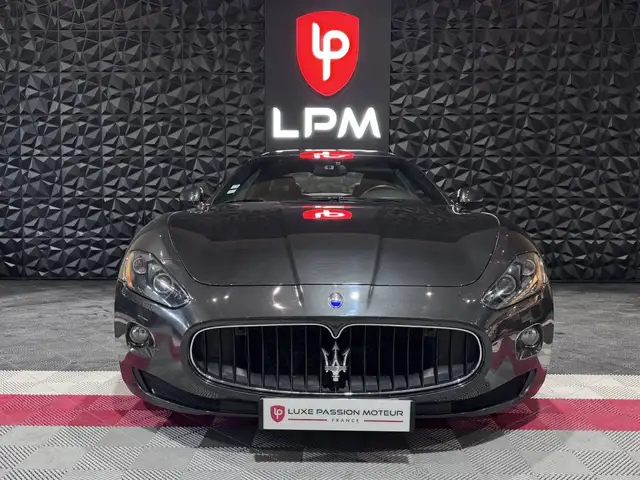 Maserati Granturismo view 2