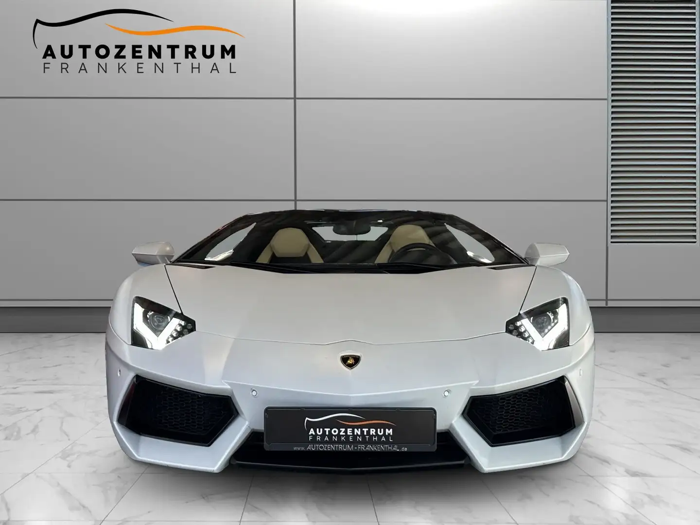 Lamborghini Aventador LP 700-4 Roadster LIFT SENSONUM GARANTIE Blau - 2