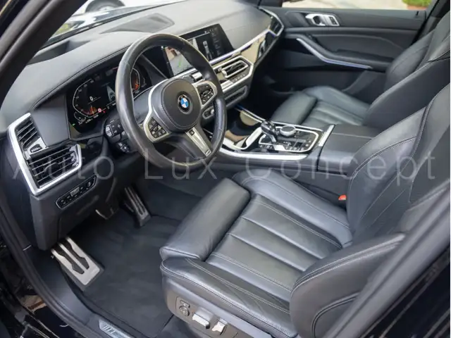 BMW X5 view 5