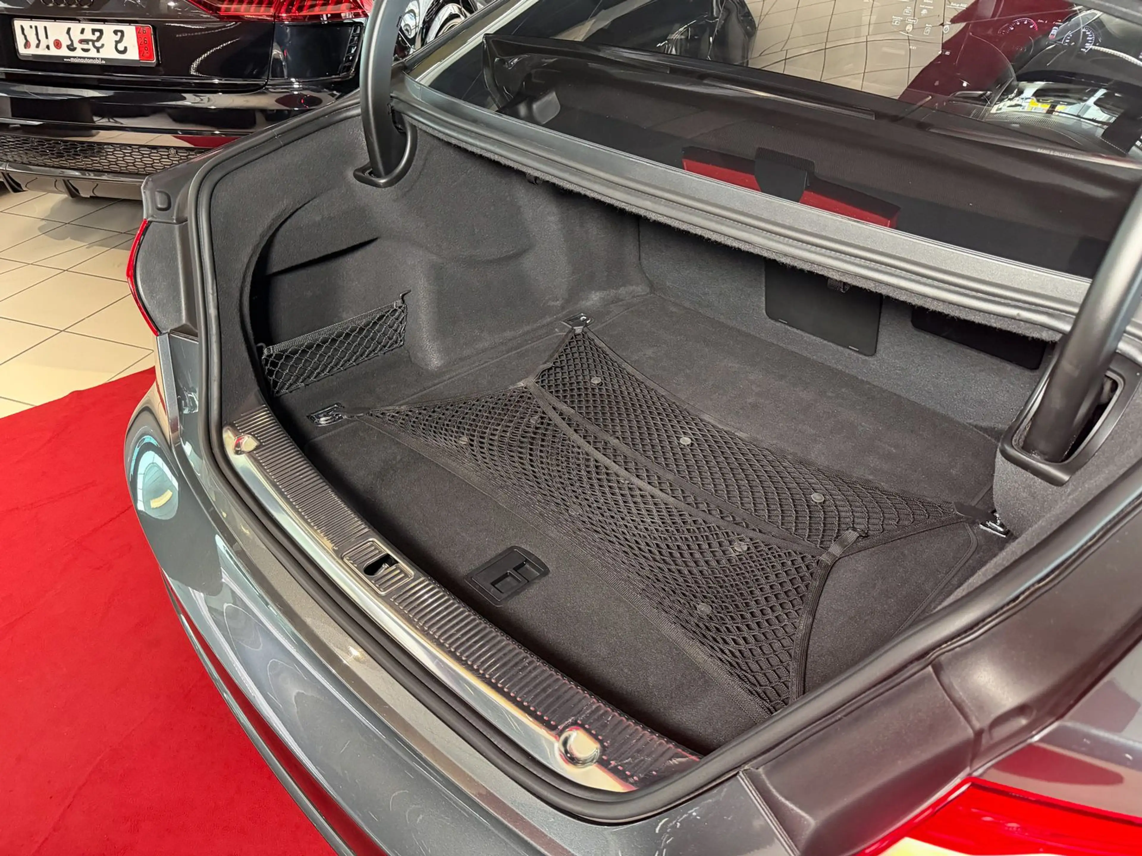 Audi S8 ACC HU B&O DAB Carbon FondEntertain Massage — photo 42