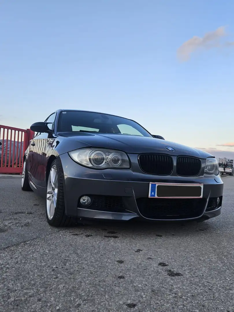 BMW 123 123d Coupé Grau - 2