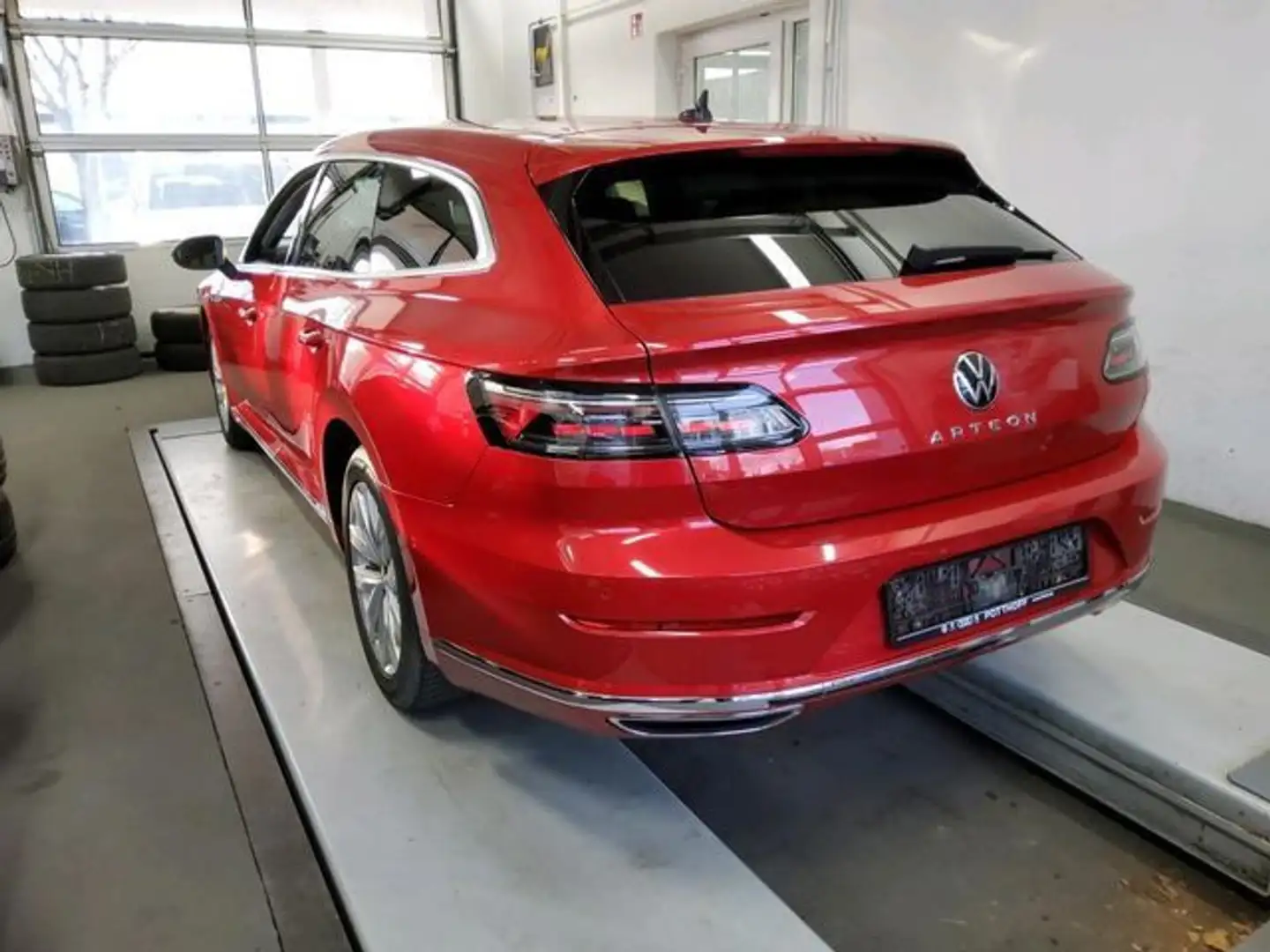 Volkswagen Arteon 2.0 TSI DSG ELEGANCE AHK N Rot - 2