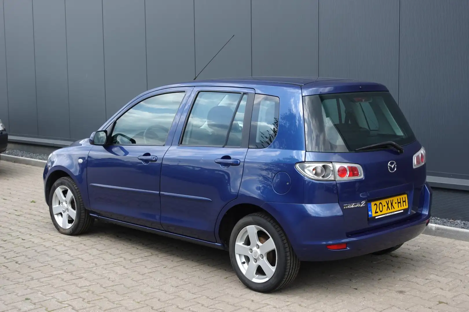 Mazda 2 1.4 Touring Blauw - 2