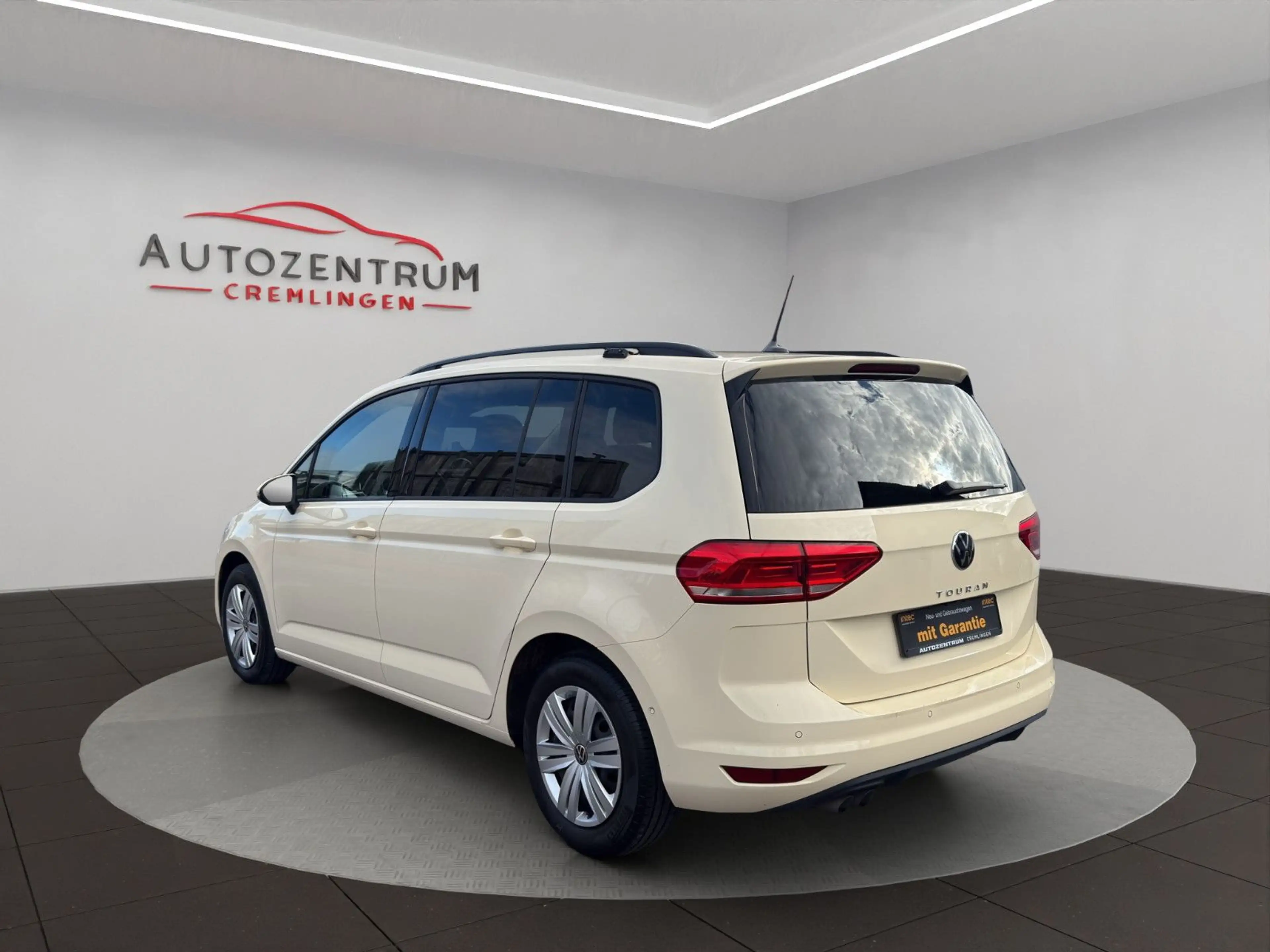 Volkswagen Touran 2.0 TDI DSG TAXI VICO CAM 7 SITZER LEDER — photo 7