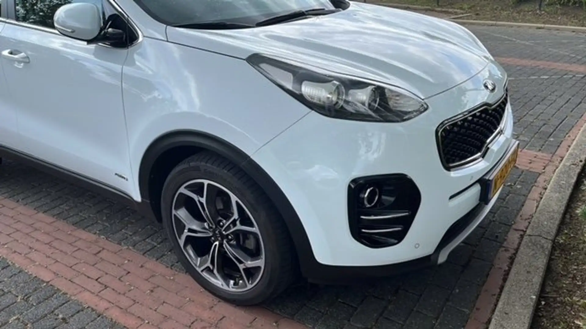 Kia Sportage Sportage 1.6 T-GDI 4WD 177Pk Automaat Alb - 2