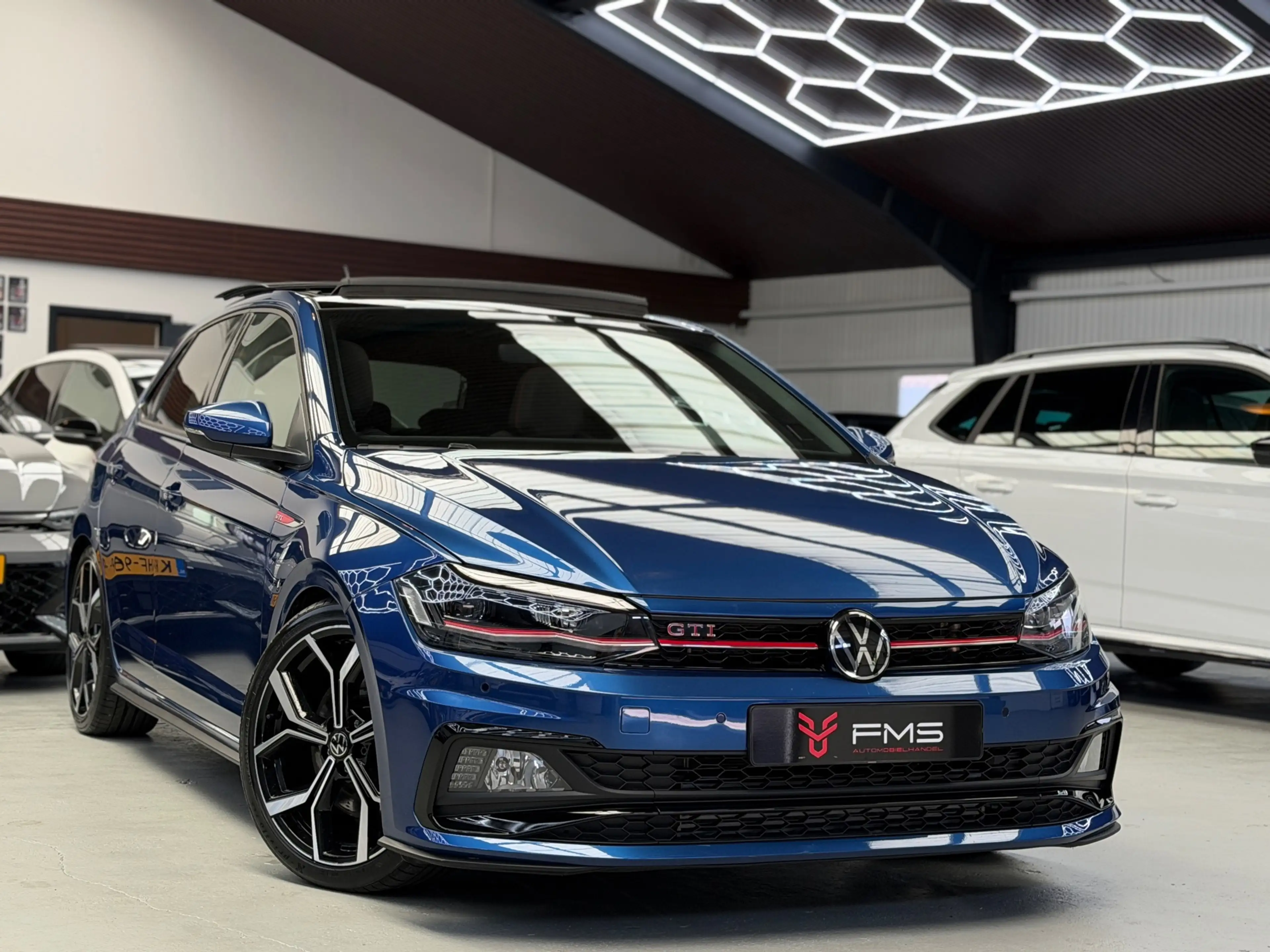 Volkswagen Polo GTI 2.0 TSI CarPlay Panorama