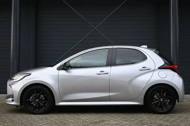 Mazda Mazda2 view 7