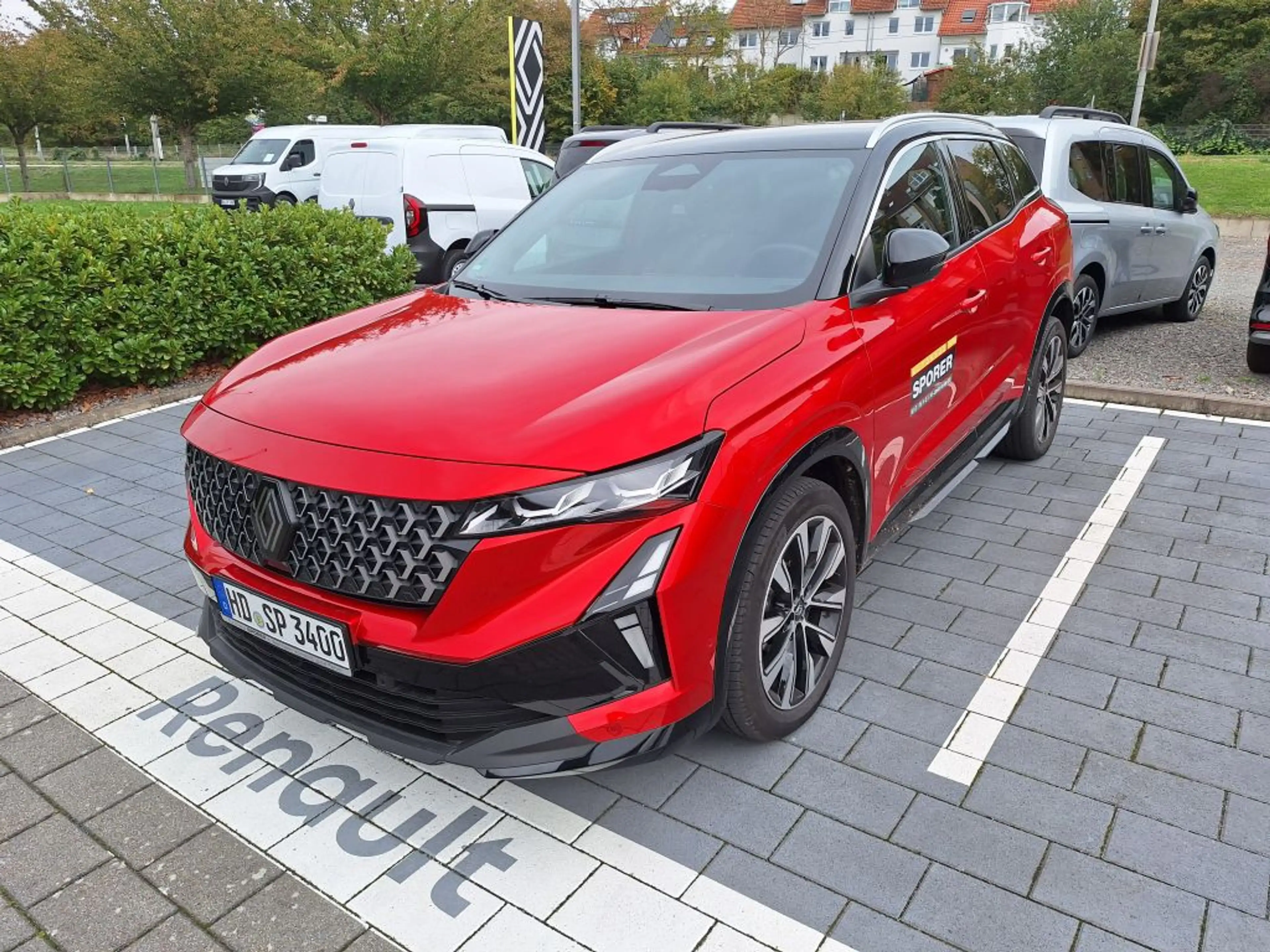 Renault Austral E-Tech Full Hybrid 200 Techno — photo 2