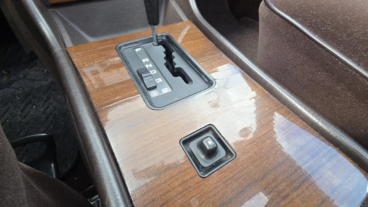 Mercedes-Benz S 260 SE, foto 7