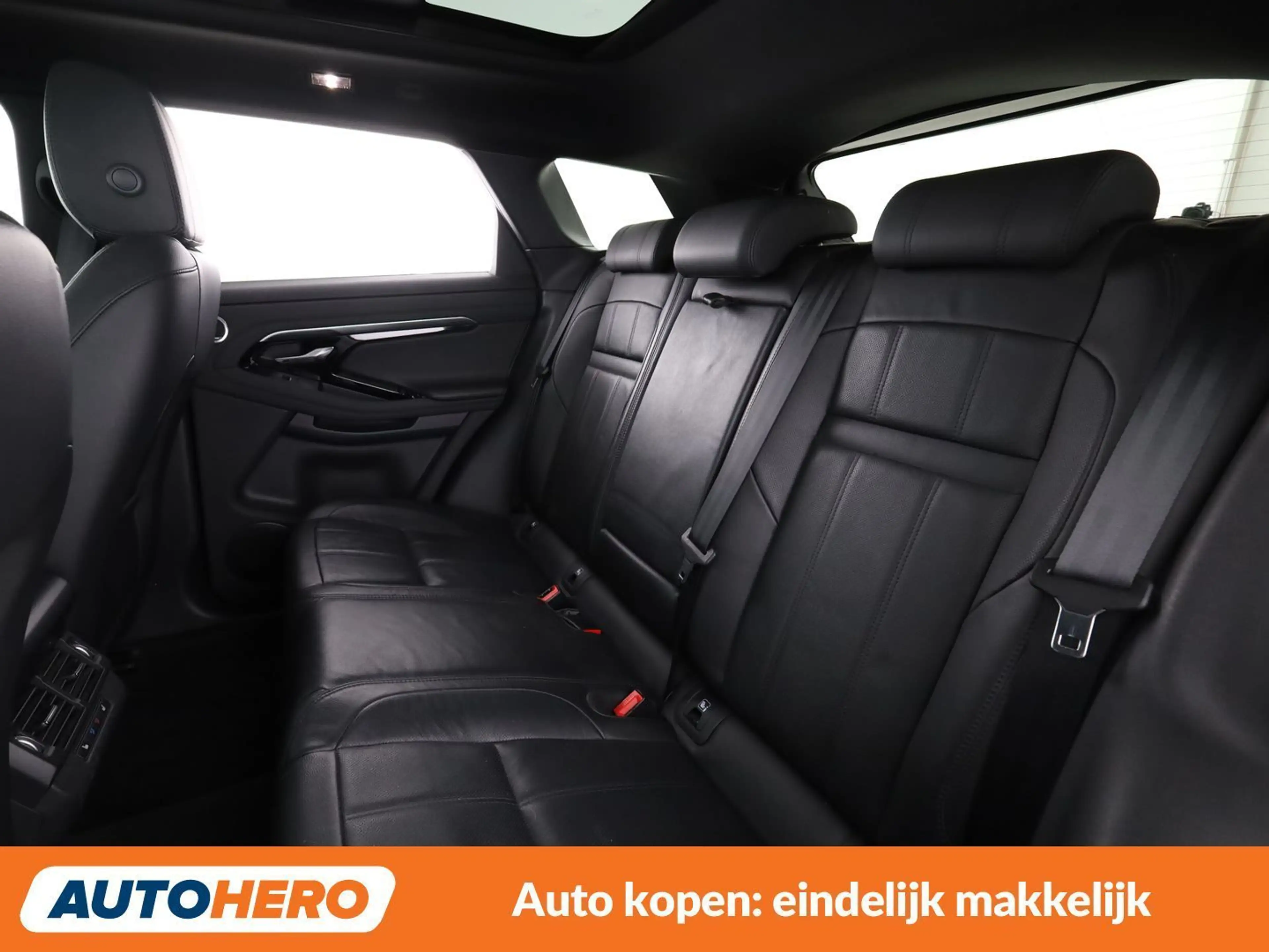 Land Rover Range Rover Evoque P300e Hybrid SE R-Dynamic — photo 14