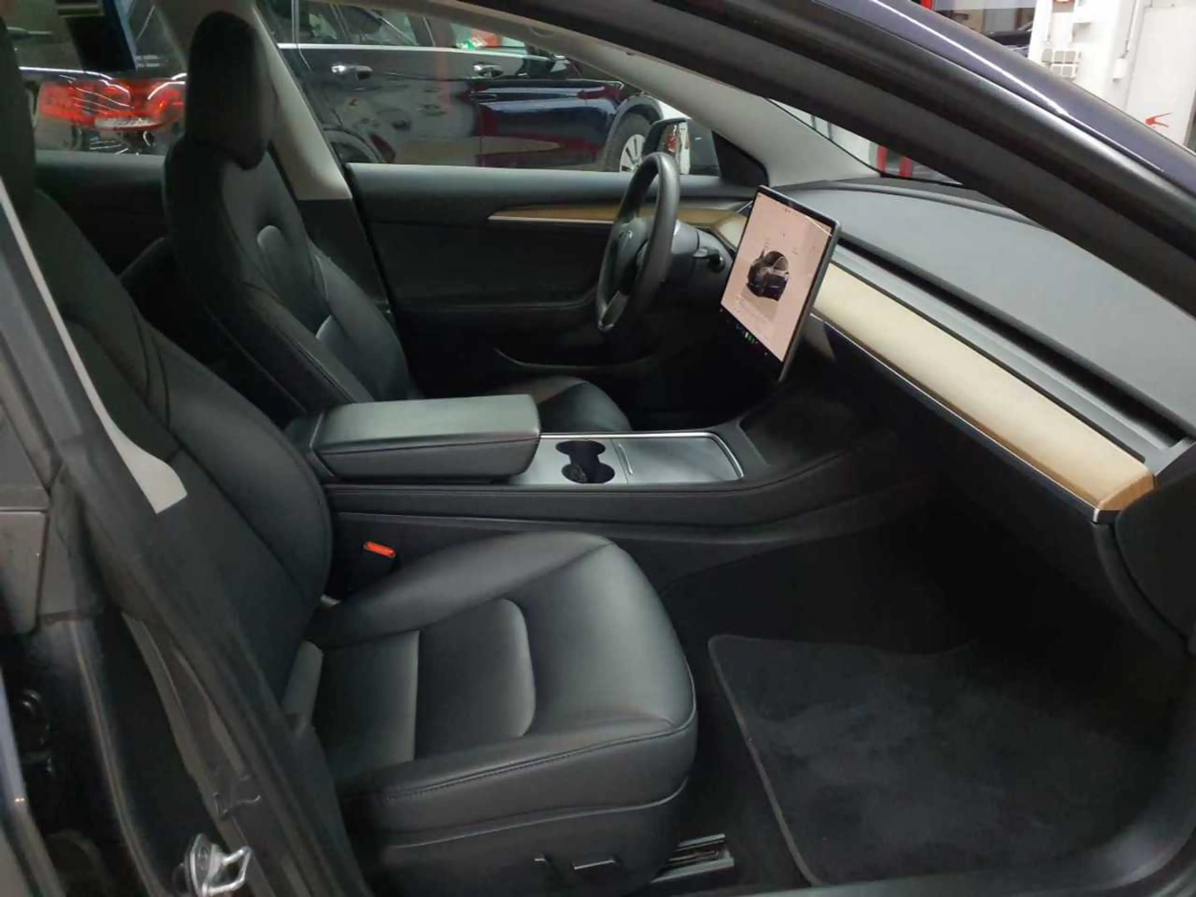 Tesla Model 3 Model 3 LR Allradantrieb Dual Motor — photo 8