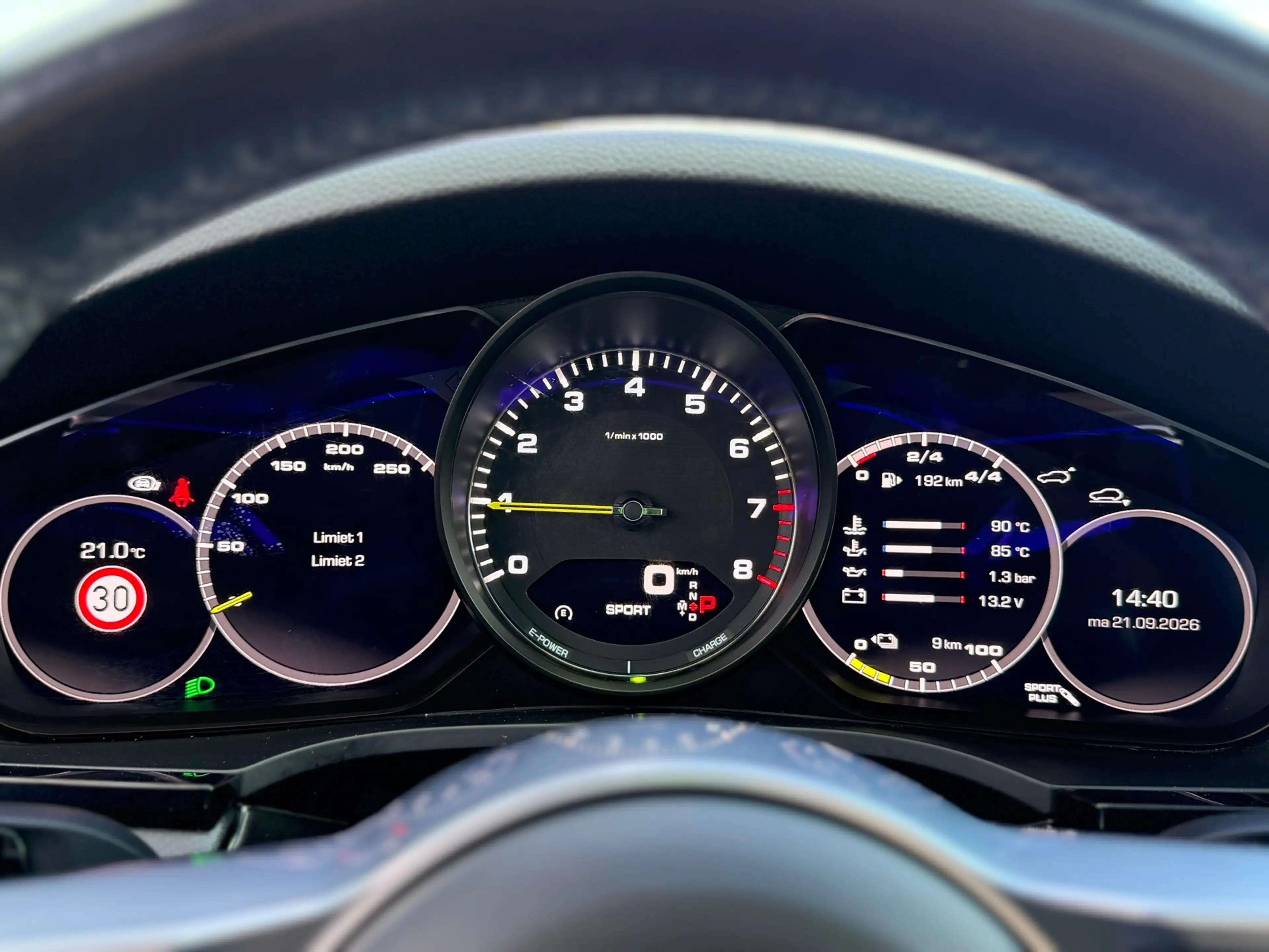 Porsche Cayenne Coupé 3.0 E-Hybrid 462pK Pano PPF 22Inch Sport chr — photo 9