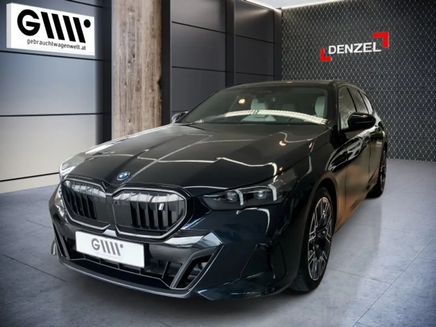 BMW i5 eDrive40 Touring G61 Schwarz - 2