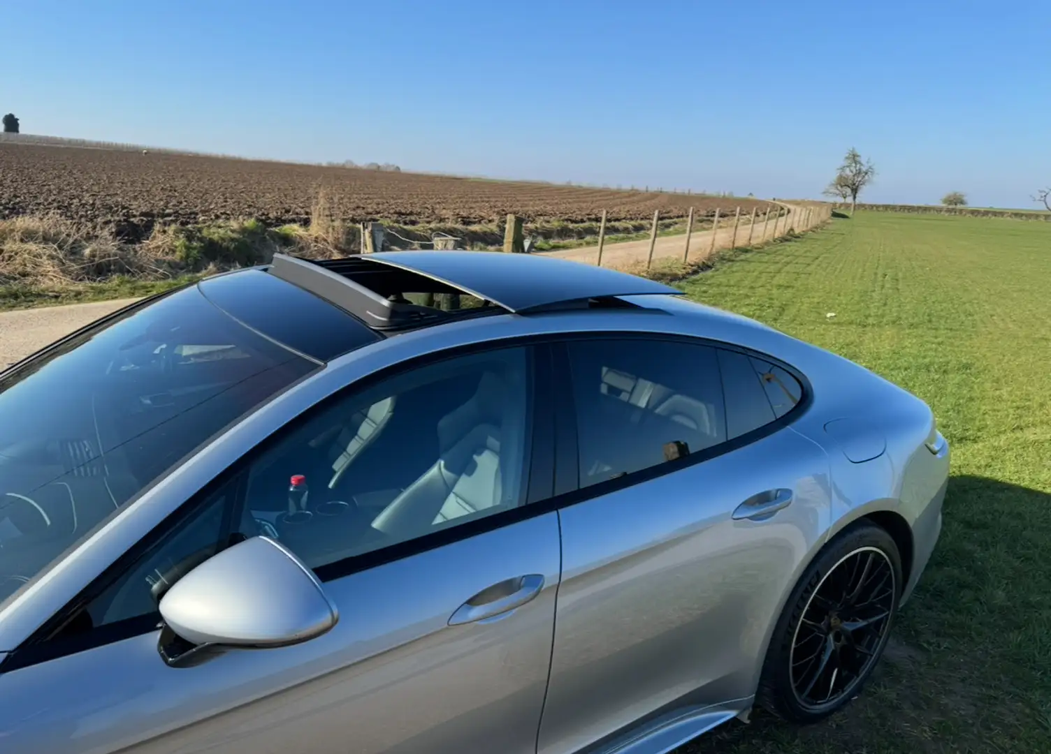 Porsche Panamera 4 E-Hybride - VERKOCHT Zilver - 2
