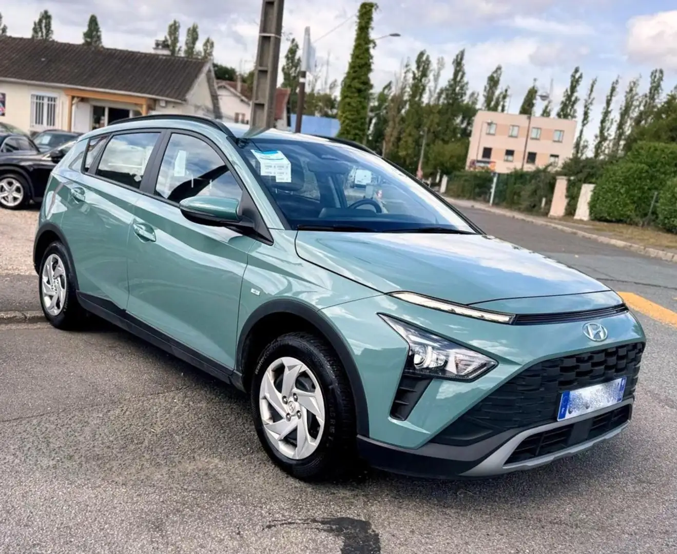 Hyundai BAYON 1.0 T-GDI 100 HYBRID 48V INITIA 10825HT 10/2023 ENTRETIEN COMPLET ET A JOUR Groen - 1