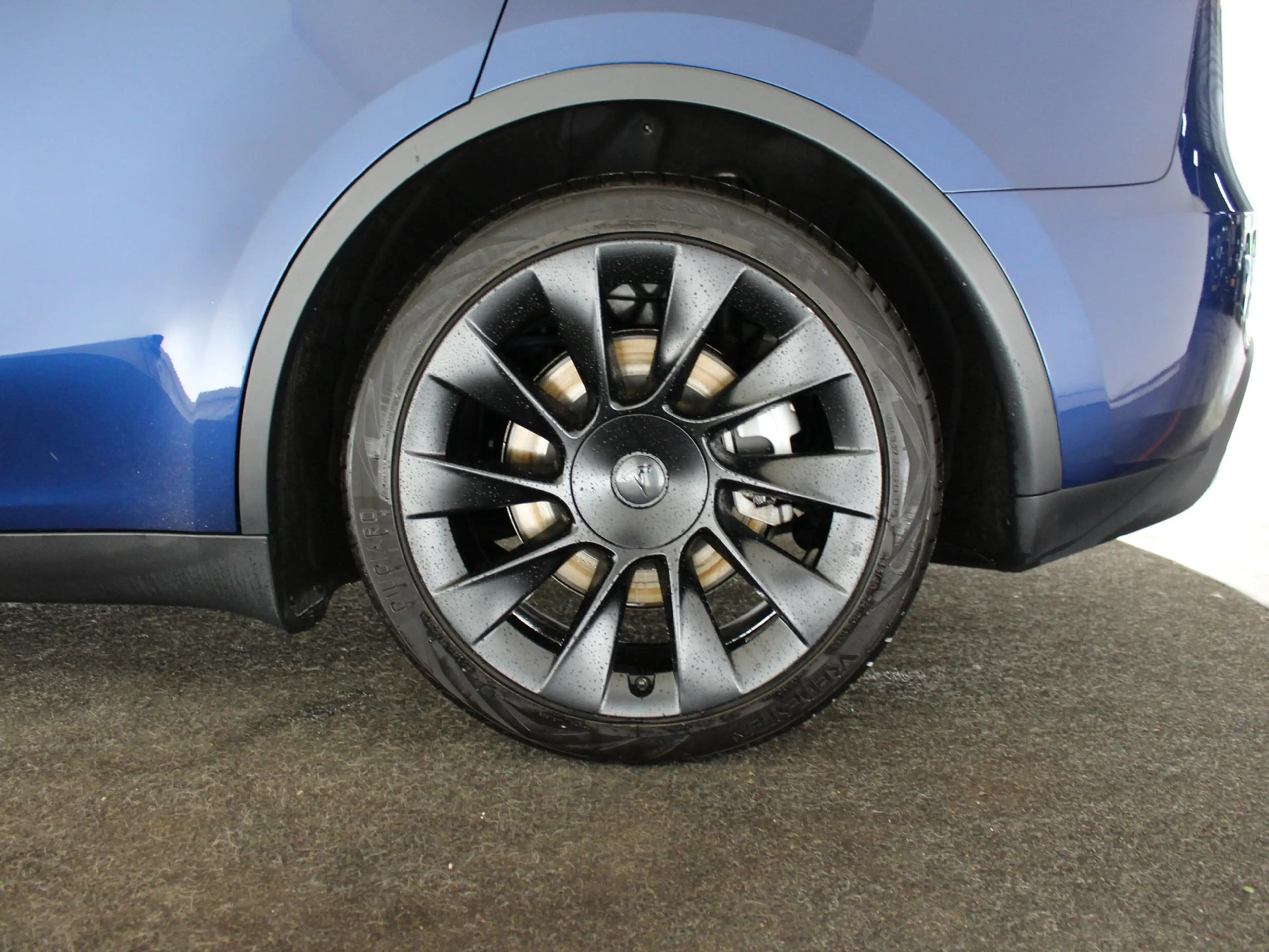 Tesla Model Y RWD 58 kWh | Trekhaak | 20'' | Leder | 12 maanden — photo 17