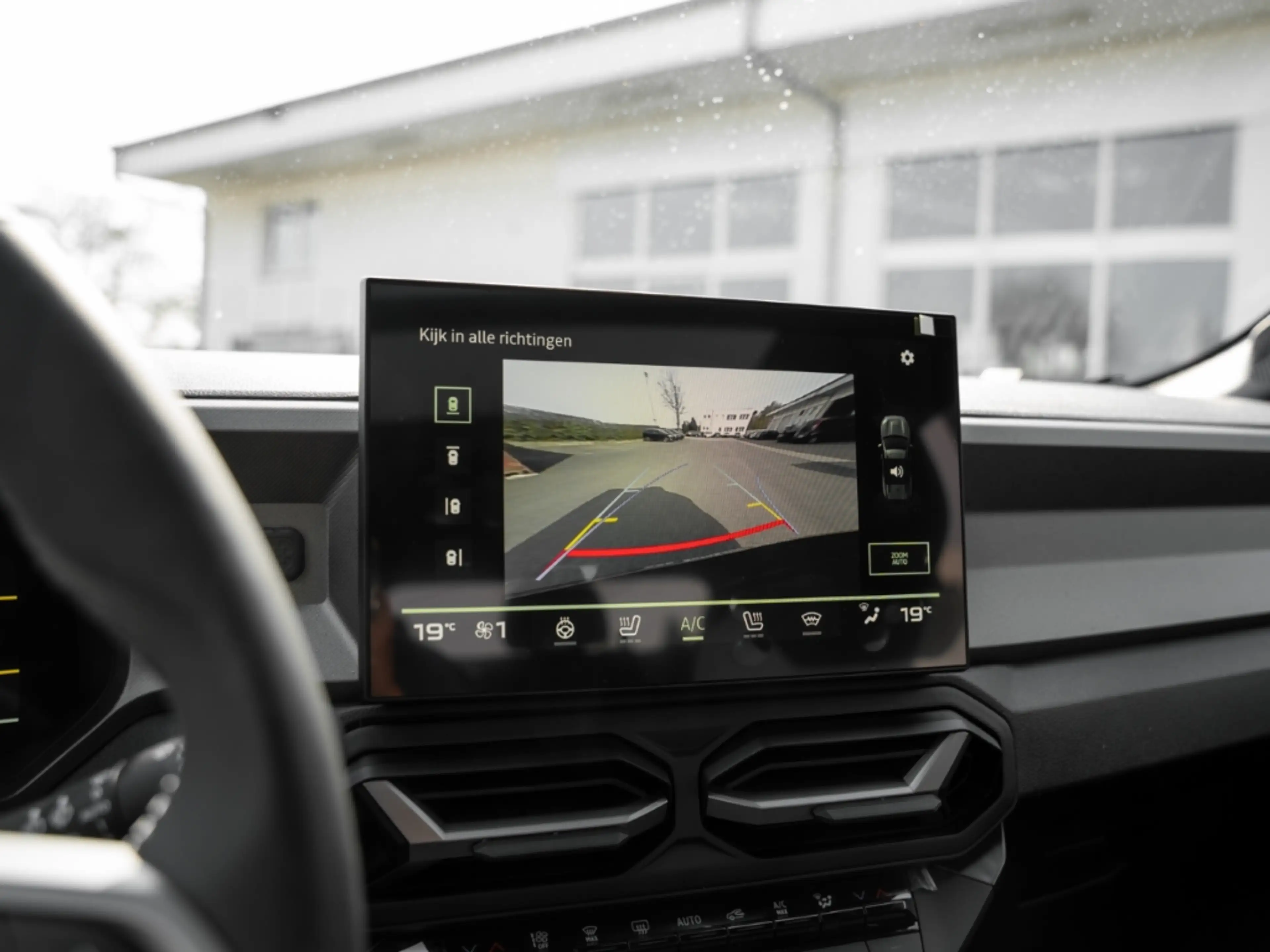 Dacia Bigster Hybrid 155 Journey AHK Dachträger Navi Klima El. H — photo 13