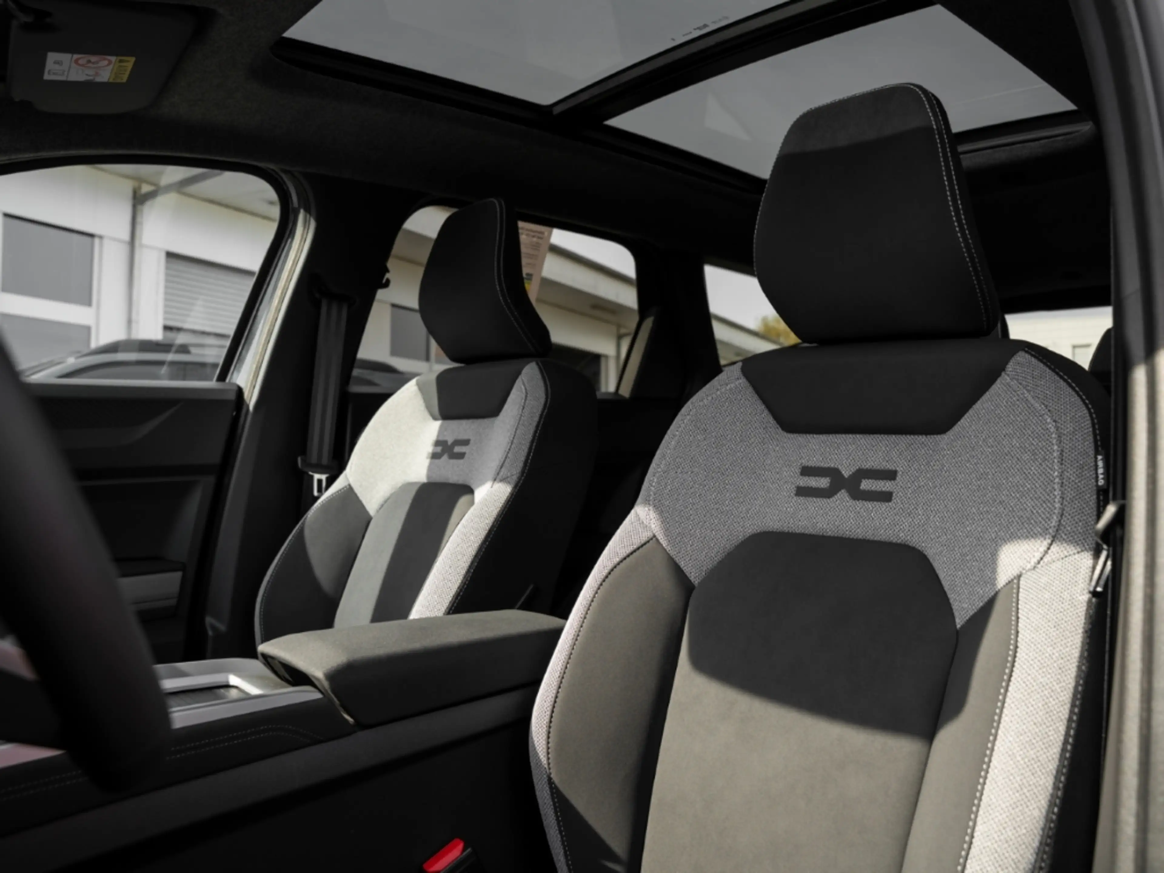 Dacia Bigster Hybrid 155 Journey AHK Dachträger Navi Klima El. H — photo 7