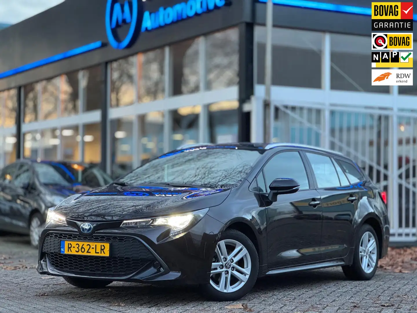 Toyota Corolla Touring Sports 1.8 Hybrid Active AUT Camera Nieuws Bruin - 1