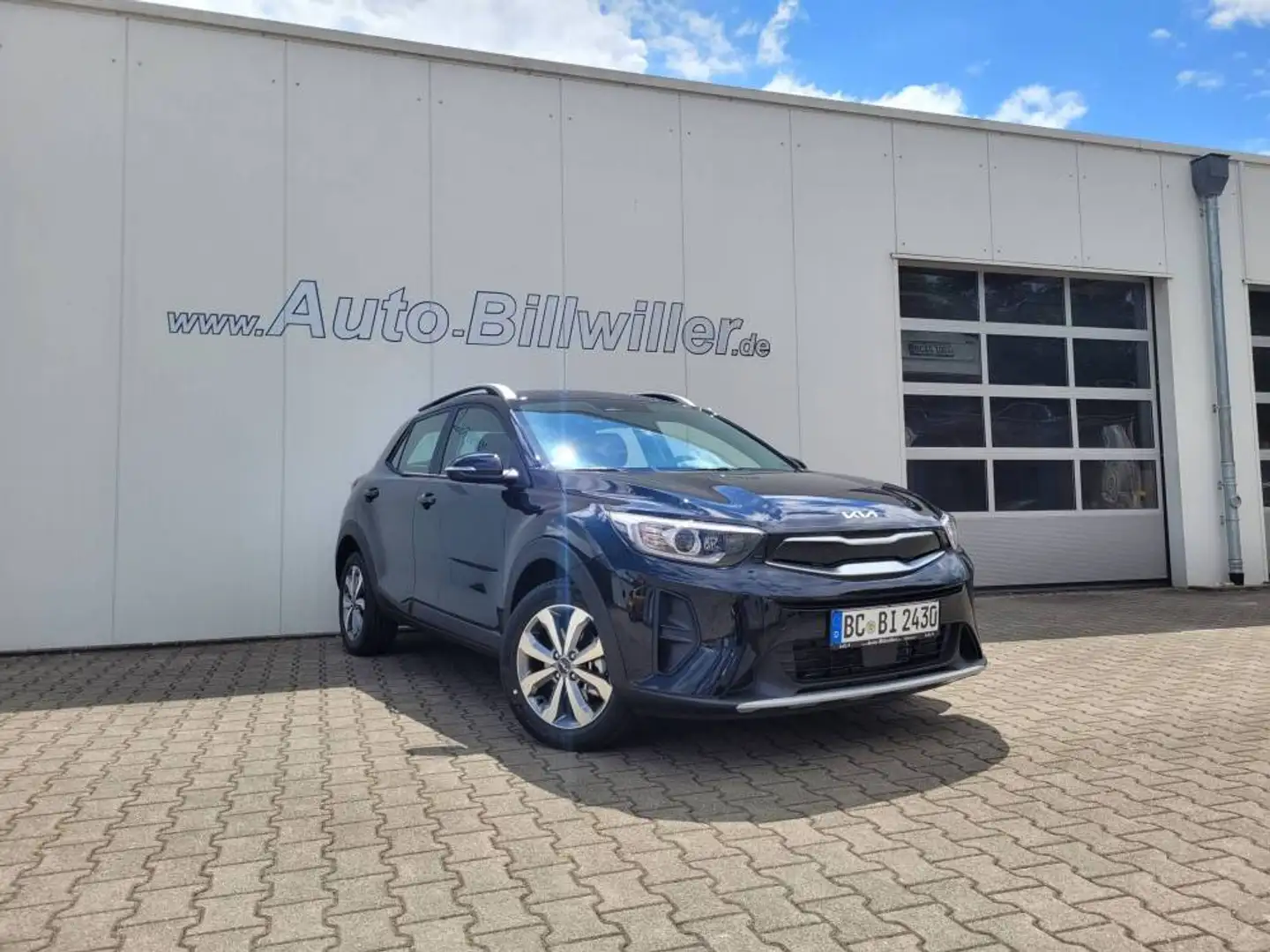 Kia Stonic 1.2 DPI (84 PS) ISG Vision Navi Noir - 2