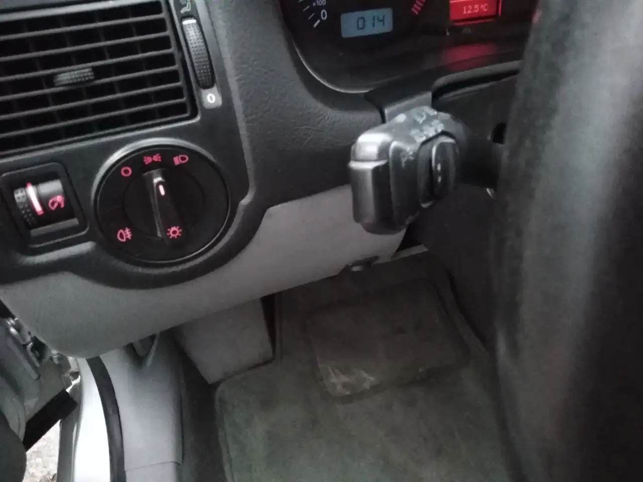 Volkswagen Golf 2.8 V6 4Motion, foto 12