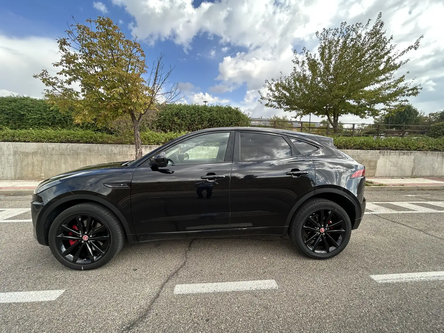 Jaguar E-Pace 2.0 I4 R-Dynamic S AWD Aut. 249 (garantia Sep 26) - 2