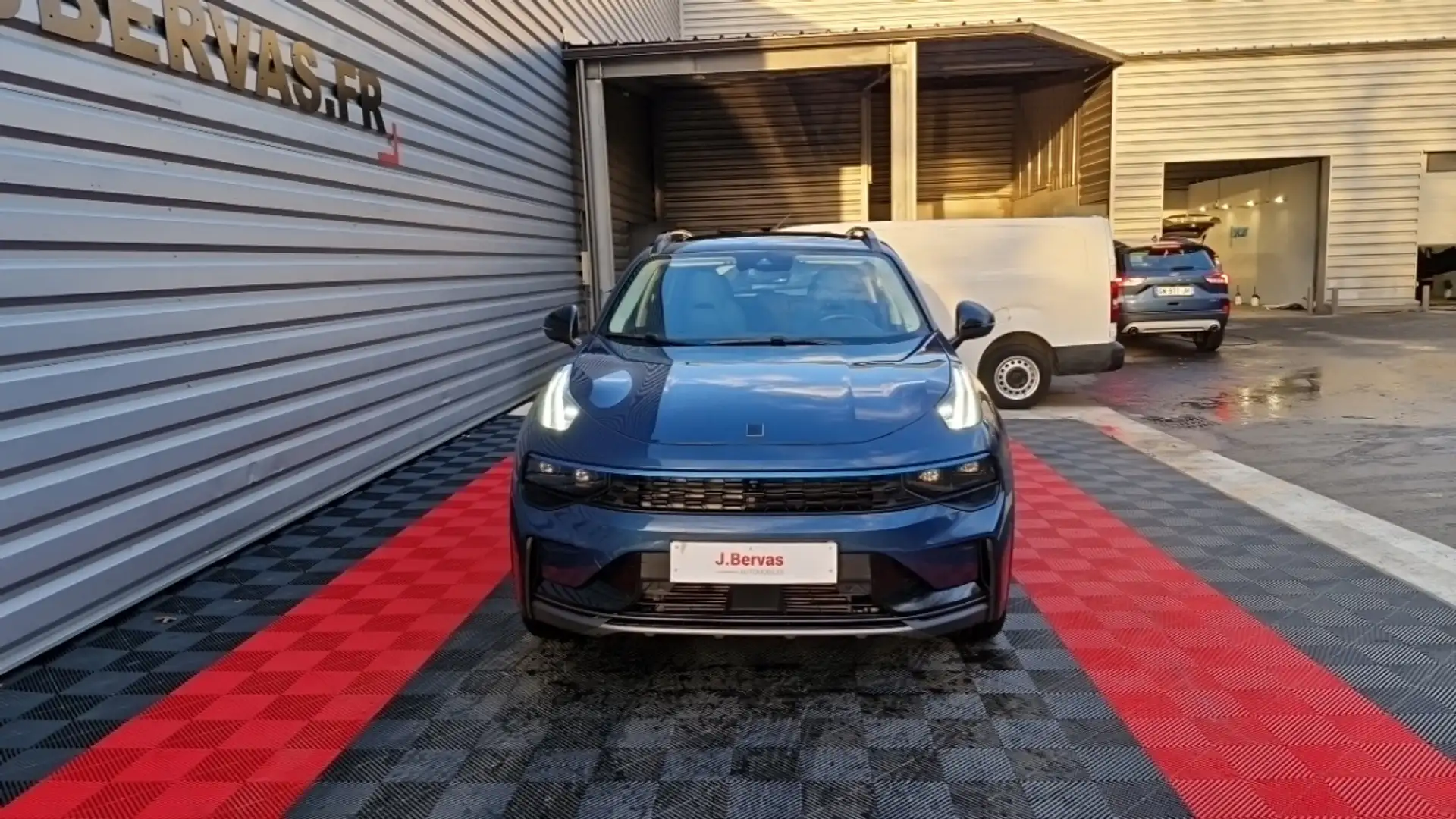 Lynk & Co 01 1.5 PHEV 261 CH DCTH7 Bleu - 2