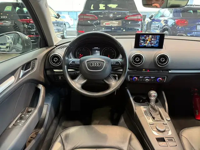 Audi A3 view 10