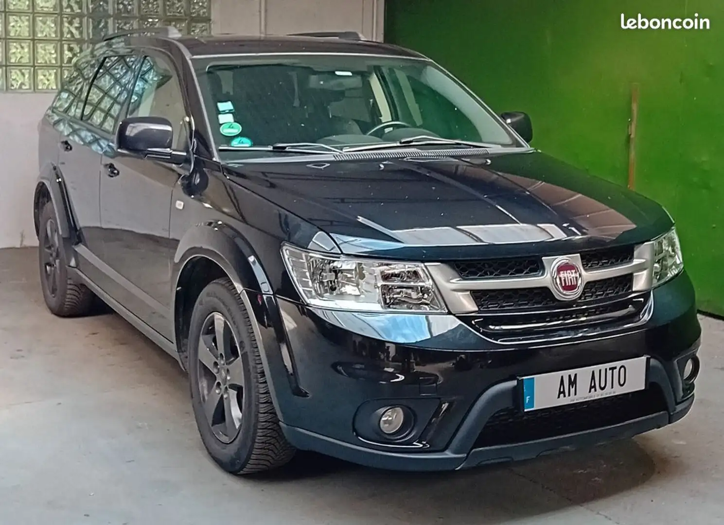 Fiat Freemont 2L JTD Turbo Multijet Noir - 2