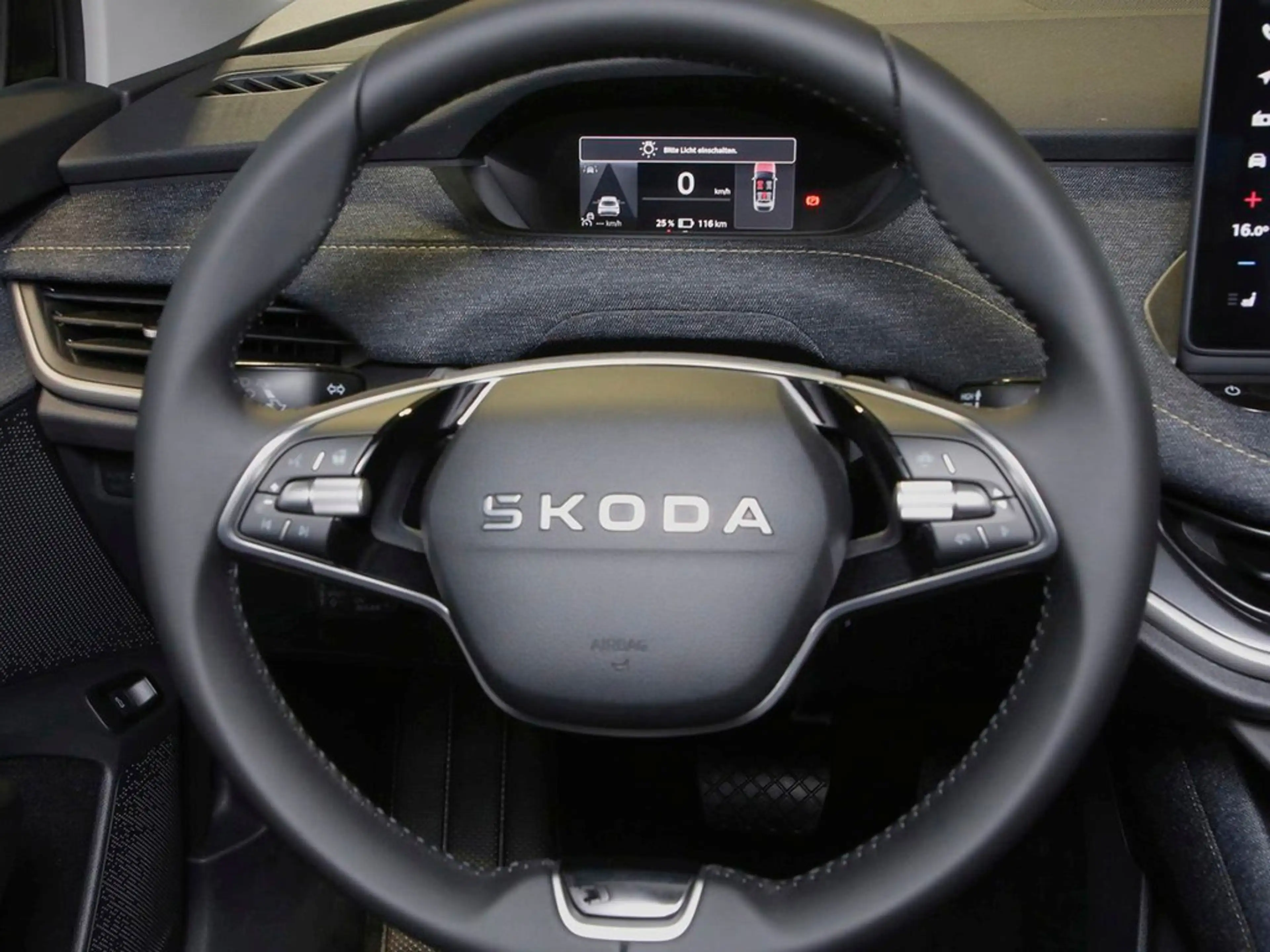 Skoda Elroq Selection 85 UPE 50.050 19" AHK Wärmepumpe — photo 15