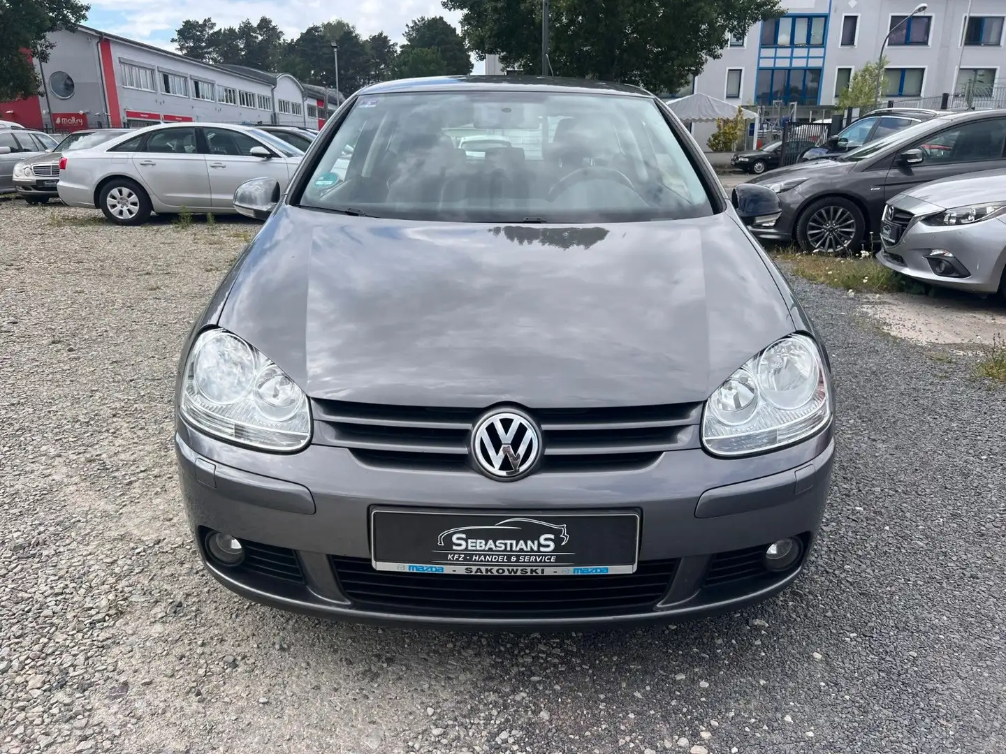 Volkswagen Golf 1.6 Klimaauto. SHZ Tüv Gri - 2