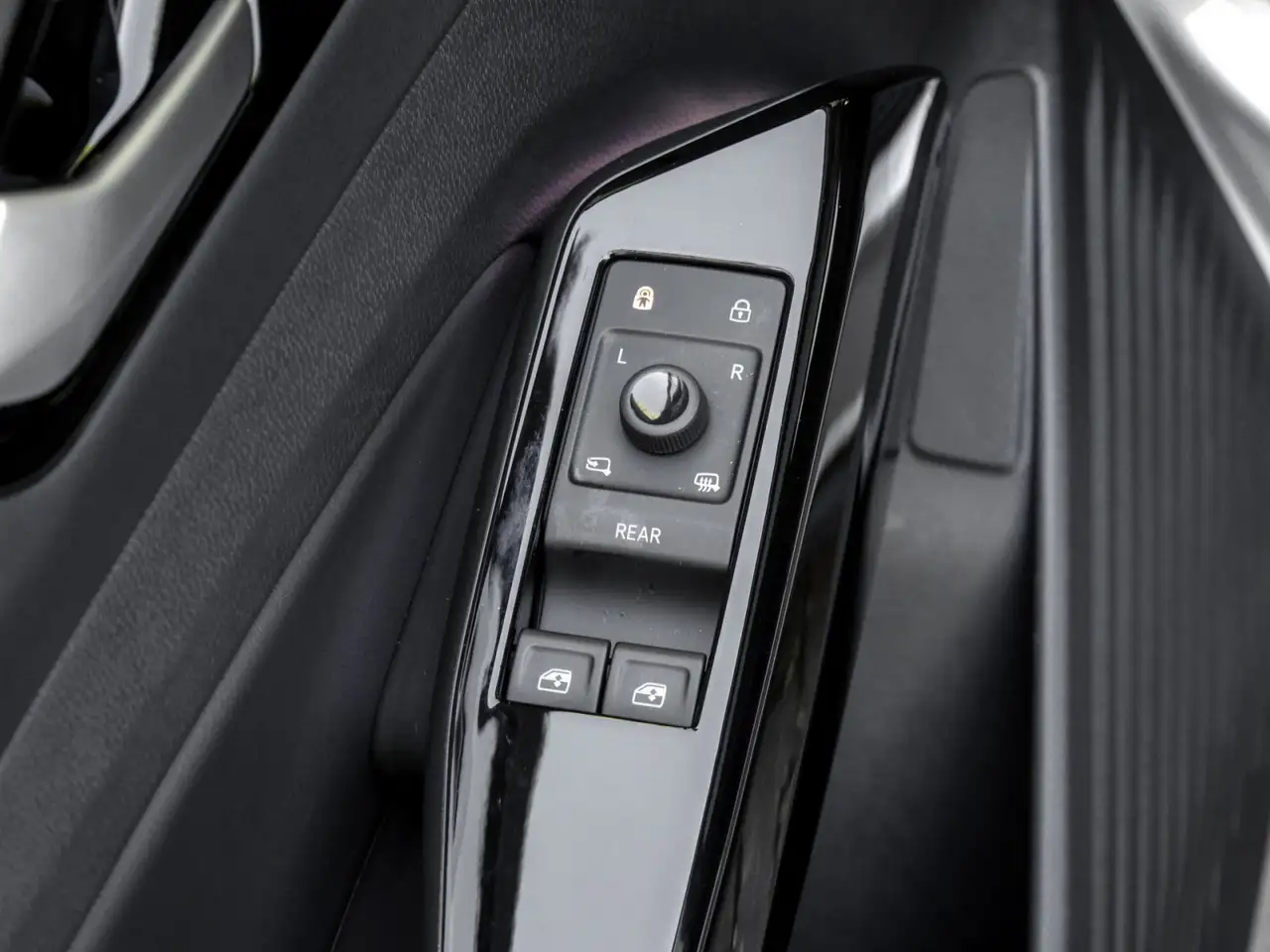 Volkswagen ID.4 GTX IQ.Light Navi AHK 21" Pano Harman Headup Ar... 14