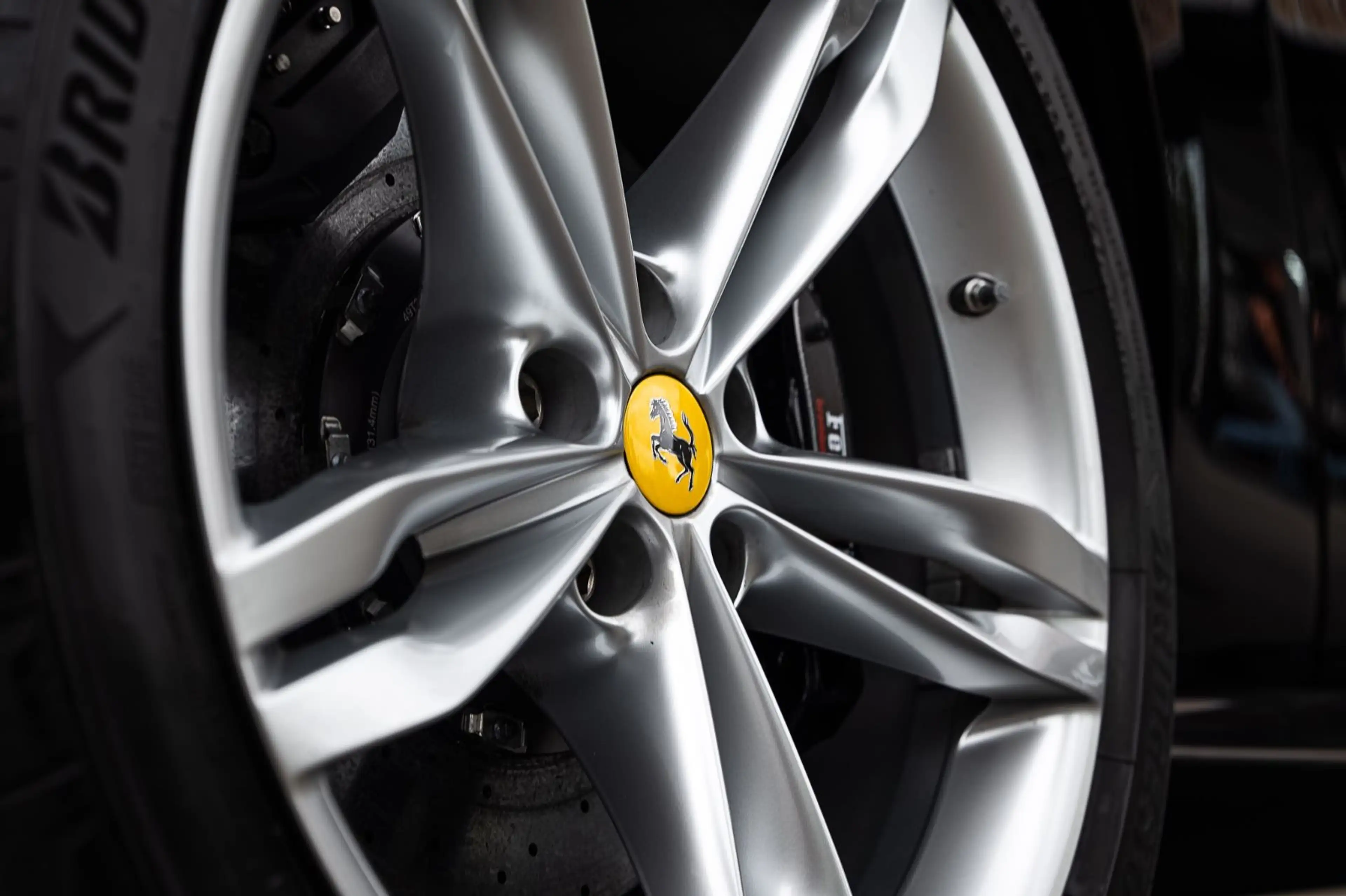 Ferrari Roma Spider *SPECIAL COLOR*VENT*VOLL*LP €345.000 — photo 12