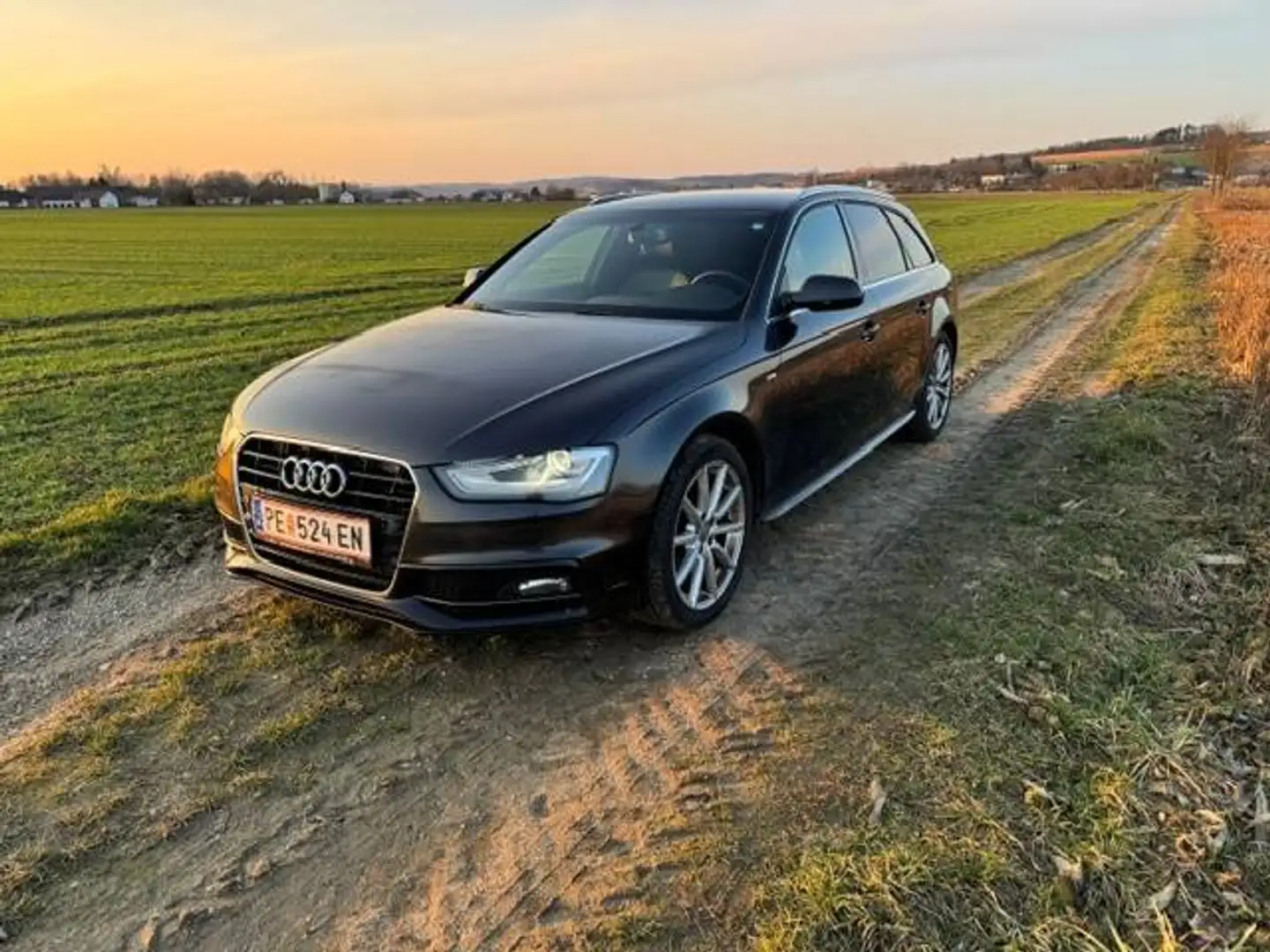 Audi A4 A4 Avant 2,0 TDI DPF Aut. Grau - 1
