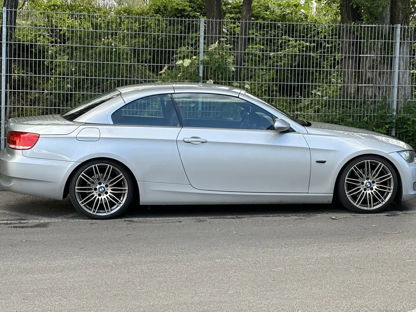 BMW 325 325i Cabrio Aut. - 2